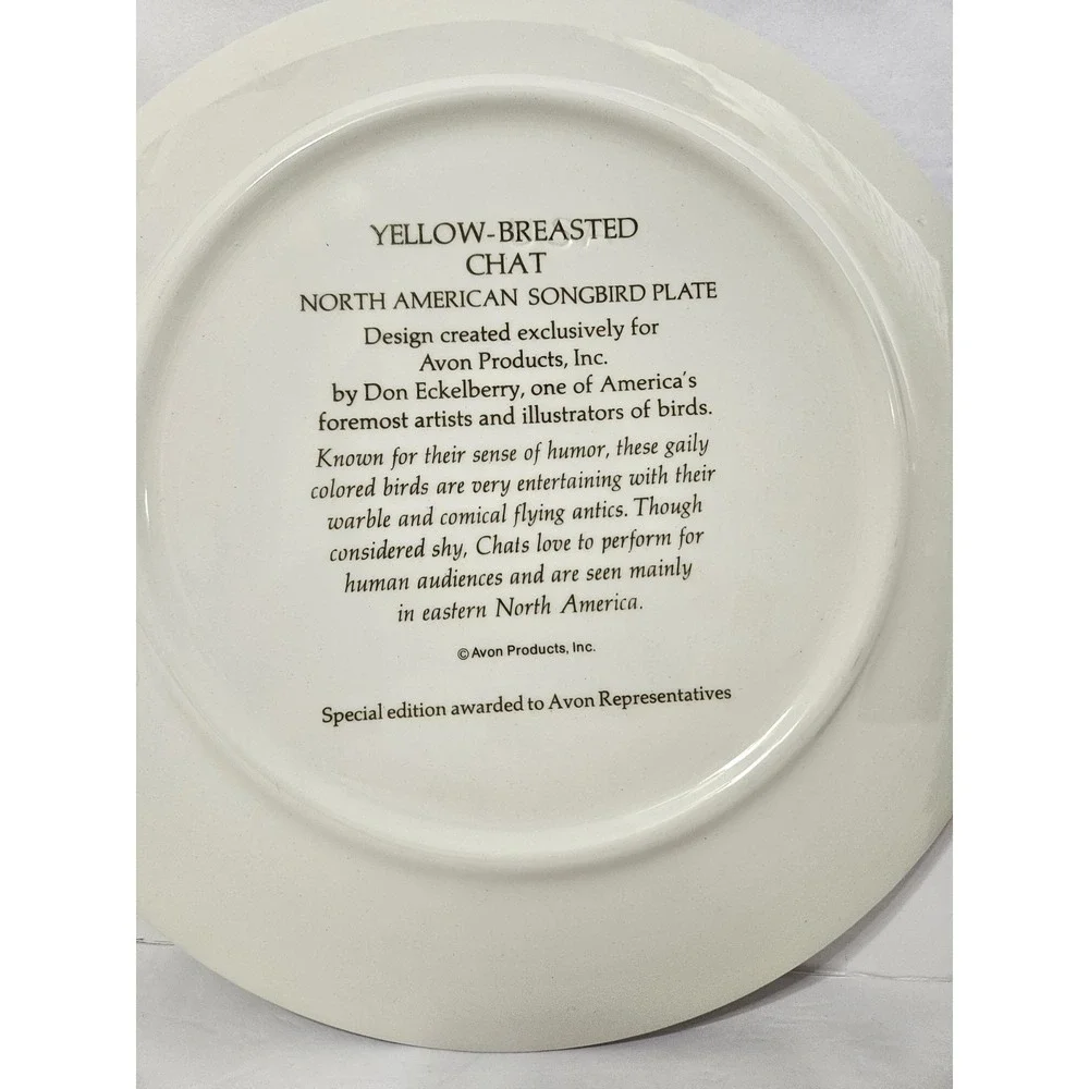 Vintage Avon North American Songbird Special Edition 3 Plate Set 10.5 Inches.